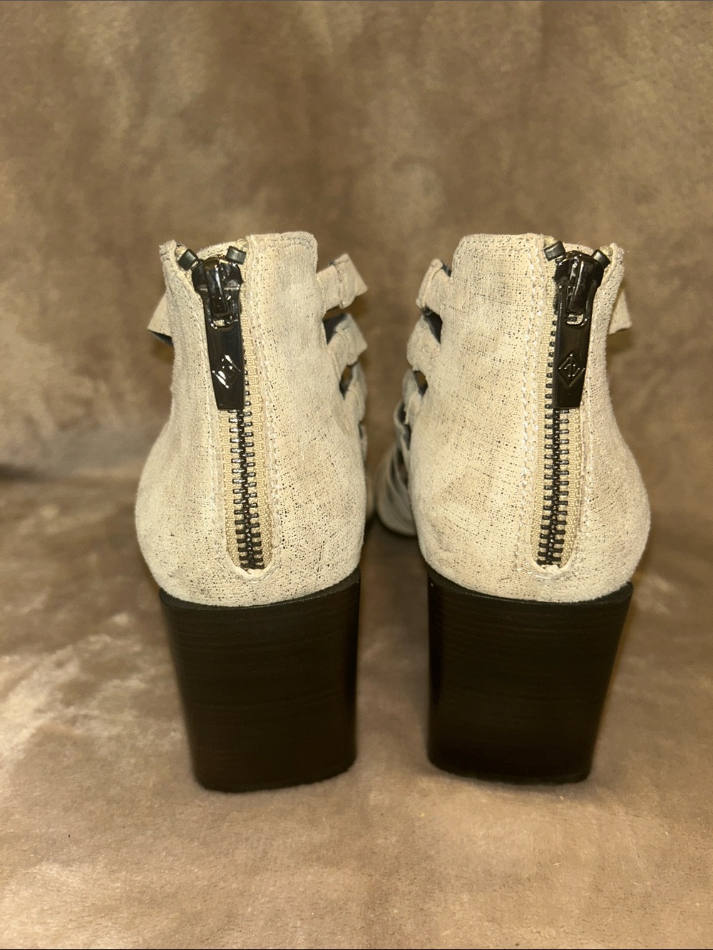 Donald Pliner Pixee Strappy Block Heel Open Toe Metallic Shimmer Cage Sandals 9 - Picture 5 of 16